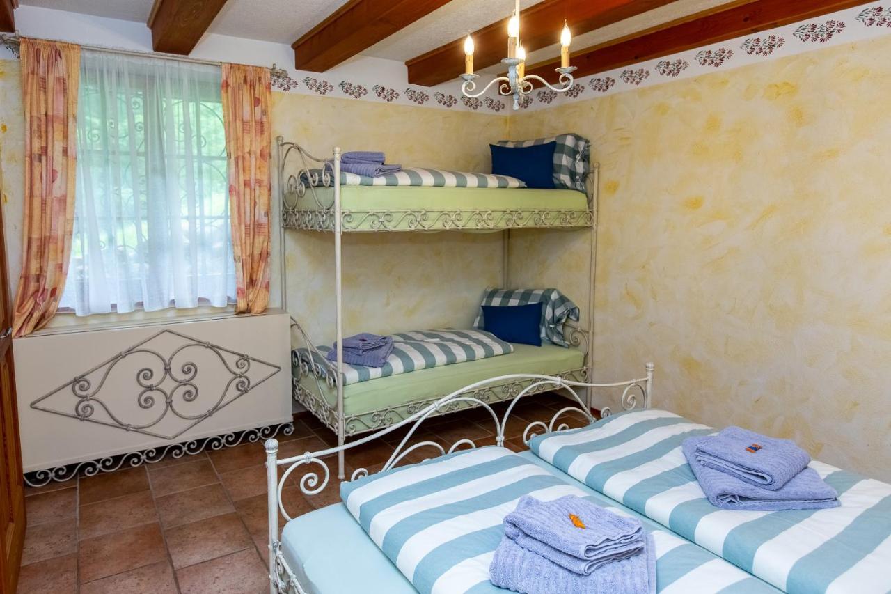 Apartment Pod Skalco Jesenice Eksteriør bilde