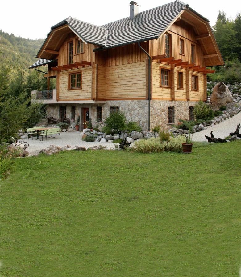 Apartment Pod Skalco Jesenice Eksteriør bilde